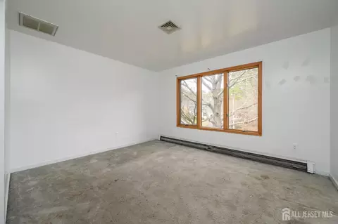 Bedroom - 9 Southfork Dr, Jackson, NJ 08527 photo 1 of 5