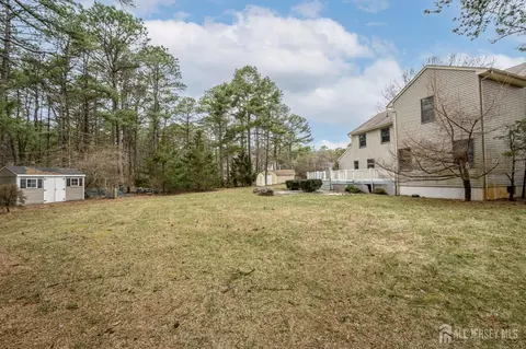 Exterior - 9 Southfork Dr, Jackson, NJ 08527 photo 7 of 10