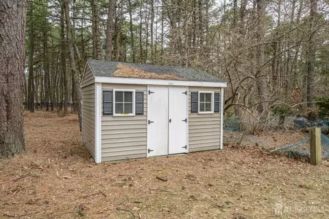 Exterior - 9 Southfork Dr, Jackson, NJ 08527 photo 8 of 10