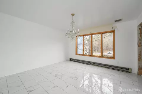 Living - 9 Southfork Dr, Jackson, NJ 08527 photo 1 of 10