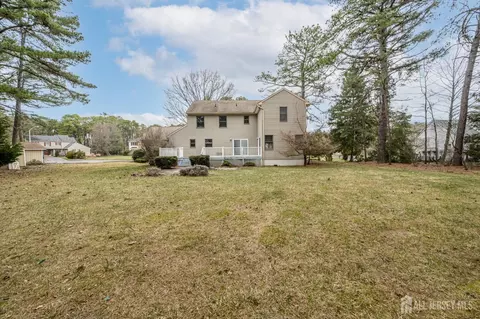 Exterior - 9 Southfork Dr, Jackson, NJ 08527 photo 5 of 10