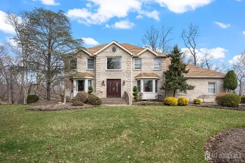 41 Addington Ct, East Brunswick, NJ 08816