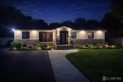 587 Marlboro Rd, Old Bridge, NJ 08857