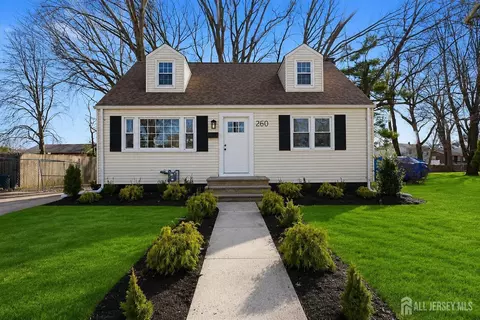 260 Merchants Ave, South Plainfield, NJ 07080