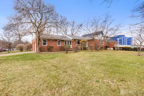 1205 Parkway Ave, Ewing, NJ 08628