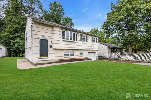 396 S 7th Ave S, Highland Park, NJ 08904