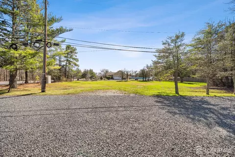 1815 Englishtown Rd, Old Bridge, NJ 08857