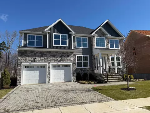 15 Bell Ave, Old Bridge, NJ 08857