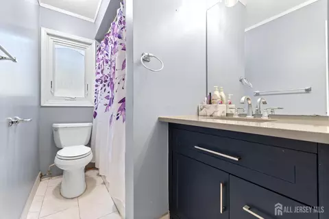Bath - 131 Redpine Loop, Old Bridge, NJ 08857 photo 3 of 3