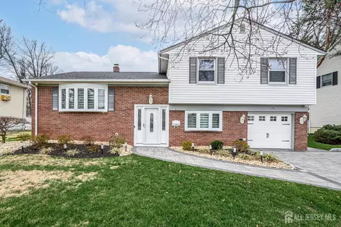174 Liberty St, Clark, NJ 07066