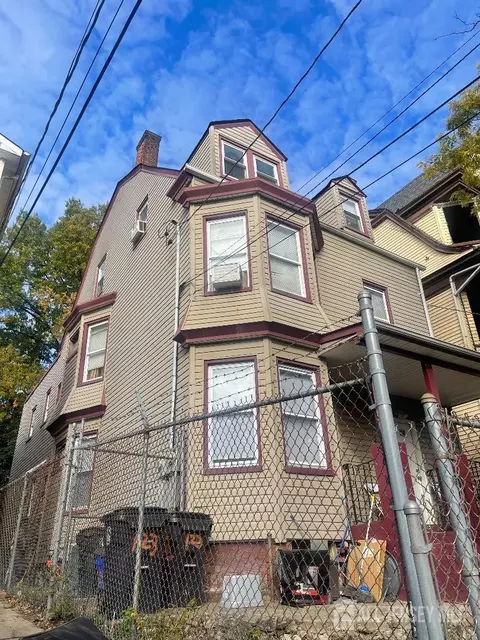 123 Seymour Ave, Newark, NJ 07108