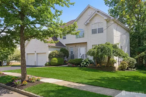 26 Carter Dr, Old Bridge, NJ 08857