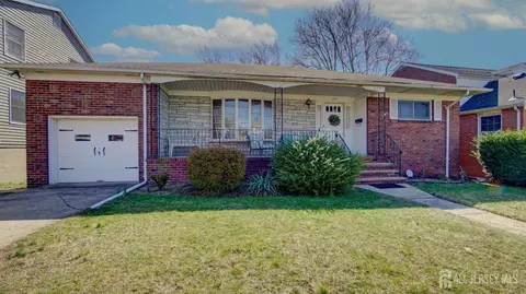 279 4th St, South Amboy, NJ 08879