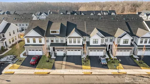 23 Clover Ln, Monroe, NJ 08831