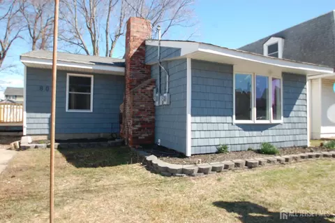 807 6th St, Union Beach, NJ 07735
