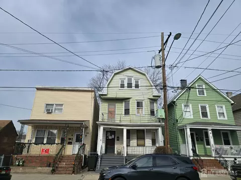 267 Prospect St, Perth Amboy, NJ 08861