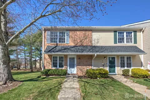 302 Palombi Ct, East Brunswick, NJ 08816