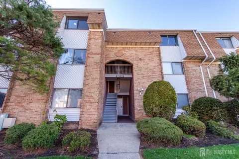 1614 Edison Glen Ter, Edison, NJ 08837