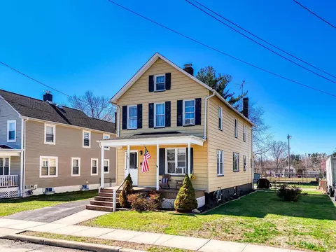 48 South St, Milltown, NJ 08850