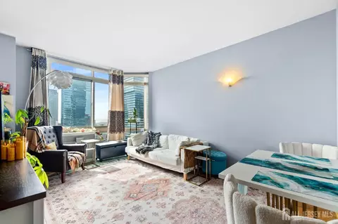 20 2nd St #2601, Jersey City, NJ 07302