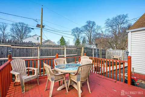 Exterior - 105 E Cliff Rd, Colonia, NJ 07067 photo 3 of 5