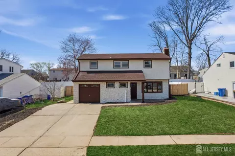 11 Lincroft Ave, Old Bridge, NJ 08857