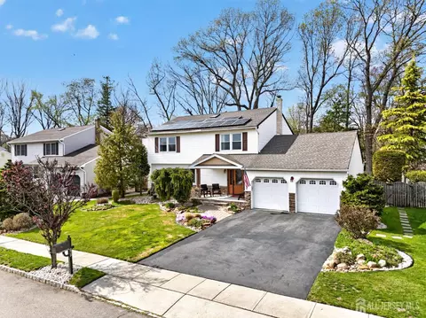 167 Syzmanski Dr, Spotswood, NJ 08884