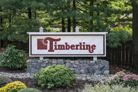 54 Holly Ct, Edison, NJ 08820