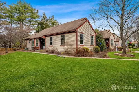 153 Concordia Cir #D, Monroe, NJ 08831