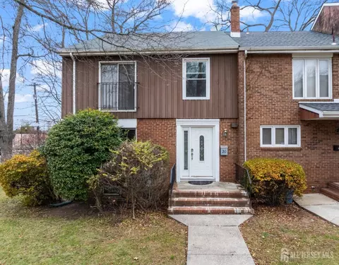 20 Phelps Ave, New Brunswick, NJ 08901