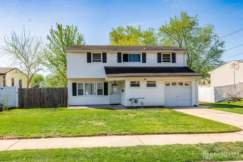 21 Mabaline Rd, Old Bridge, NJ 08857