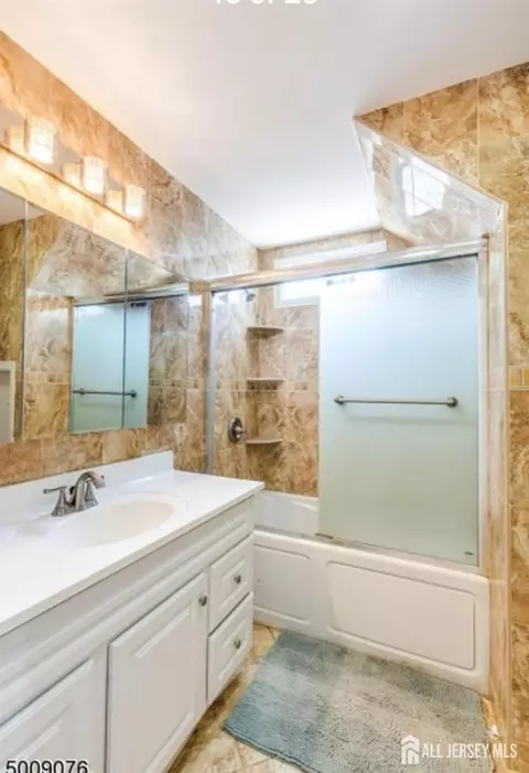 265 Correja Ave, Iselin, NJ 08830