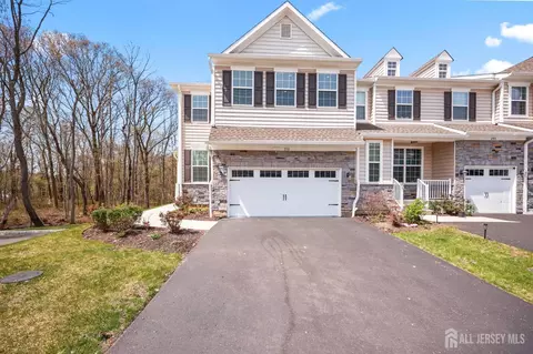 2701 Hayden Ct, Monroe, NJ 08831
