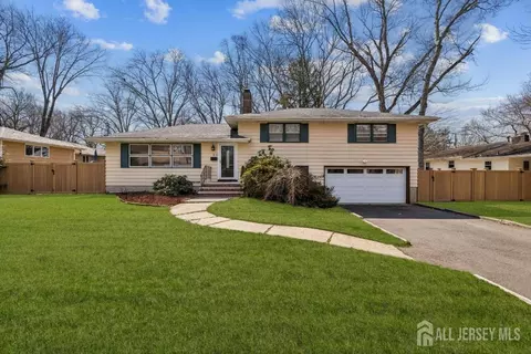 2 Ann Ter, Milltown, NJ 08850