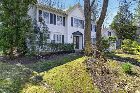 15 Cherokee Rd, East Brunswick, NJ 08816