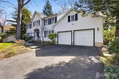 15 Cherokee Rd, East Brunswick, NJ 08816