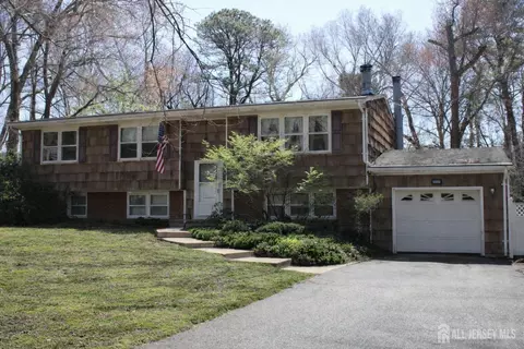 398 Pleasant Valley Rd, Old Bridge, NJ 08857