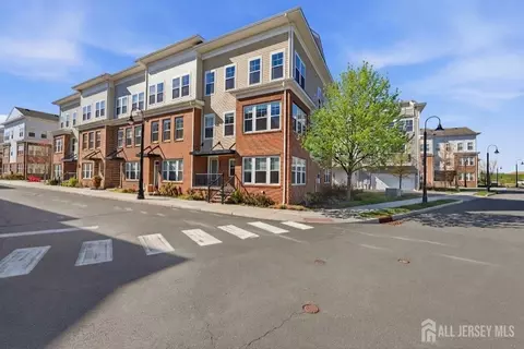 60 Audley St, North Brunswick, NJ 08902