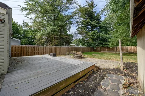 Exterior - 212 Echo Ave, Edison, NJ 08837 photo 4 of 8