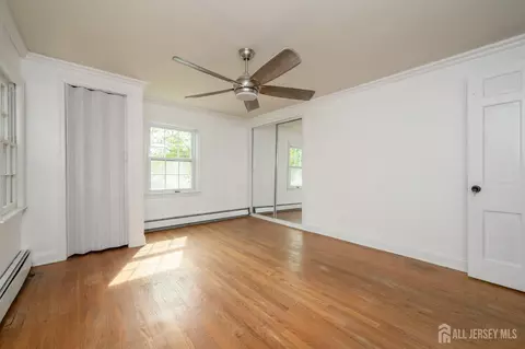 Bedroom - 212 Echo Ave, Edison, NJ 08837 photo 2 of 8