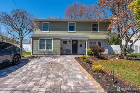 22 Partch Pl, Edison, NJ 08817