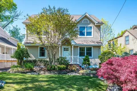 47 Orchard Ave, Metuchen, NJ 08840