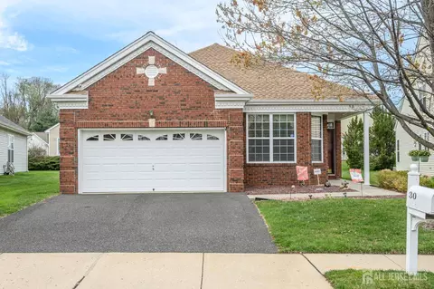 30 Wieczorkowski Ave, Parlin, NJ 08859
