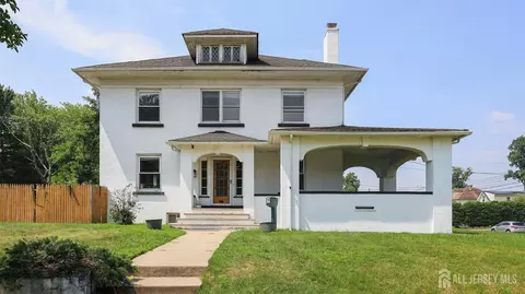 260 S Washington Ave, Dunellen, NJ 08812