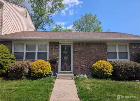 54 Galewood Dr, Matawan, NJ 07747