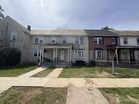 6 Lufberry Ave, New Brunswick, NJ 08901