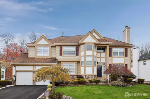 53 Kirschman Dr, Matawan, NJ 07747