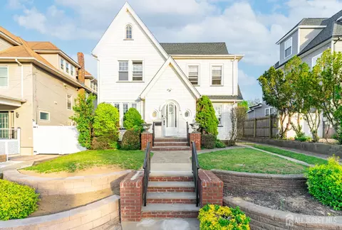 172 Main St, South River, NJ 08882