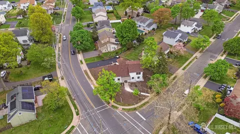 View/Area - 77 Green Brook Rd, Middlesex, NJ 08846 photo 4 of 5