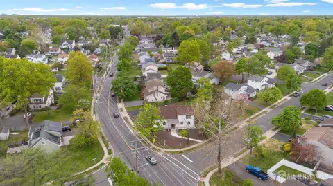 View/Area - 77 Green Brook Rd, Middlesex, NJ 08846 photo 2 of 5